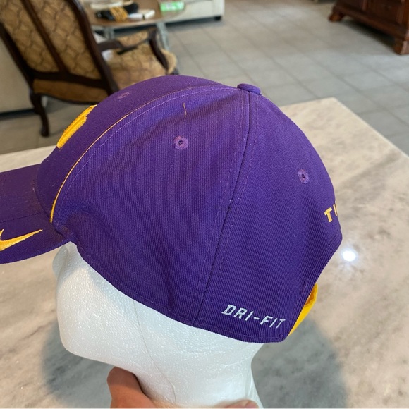 Nike LSU Tigers Ball Cap Purple Cap Gold LSU Hat baseball cap Dri Fit Un… - Picture 2 of 9